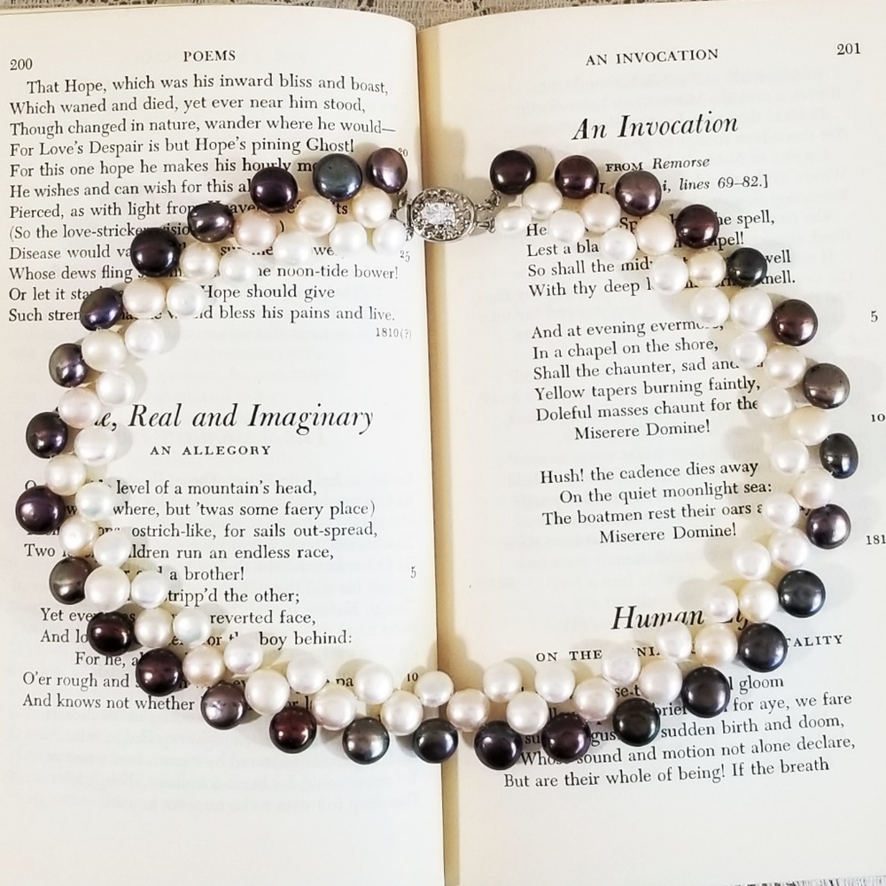{nwt} Cultured Saltwater Pearl Statement Necklace